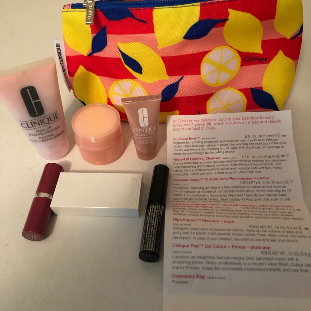 Clinique Bonus Bag, New with Tags!!!